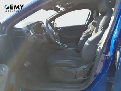 Photo 8 Renault Clio  E-Tech full hybrid 145