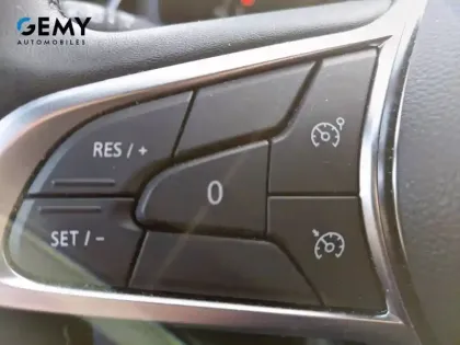 Photo 35 Renault Clio Gén. V (BJA) Ph1 Intens 5