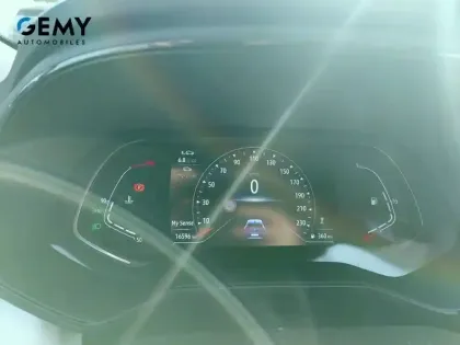 Photo 38 Renault Clio Gén. V (BJA) Ph1 Intens 5