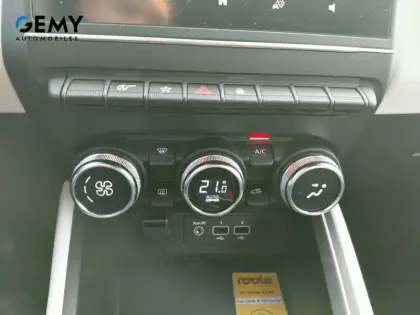 Photo 19 Renault Clio  TCe 140 - 21N