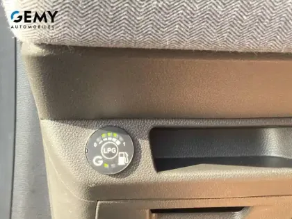 Photo 11 Renault Clio  Eco-G 100 ch GSR2