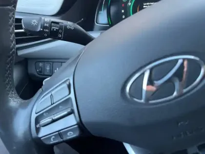 Photo 28 Hyundai Ioniq  Hybrid 141 ch