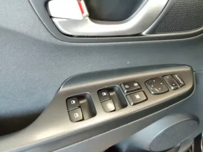 Photo 41 Hyundai Kona  Electrique 39 kWh - 136 ch