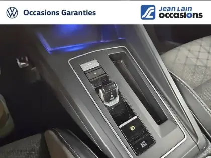 Photo 15 Volkswagen Golf  1.5 eTSI OPF 150 DSG7