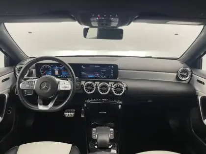 Photo 28 Mercedes Classe A  250 e 8G-DCT