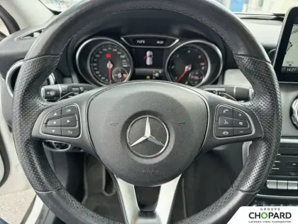 Photo 15 Mercedes GLA  200 d 7-G DCT