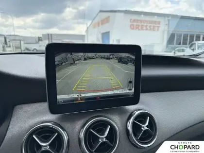 Photo 14 Mercedes GLA  200 d 7-G DCT