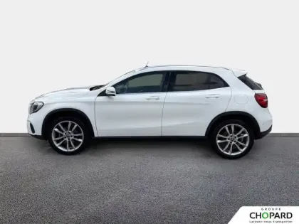 Photo 9 Mercedes GLA  200 d 7-G DCT