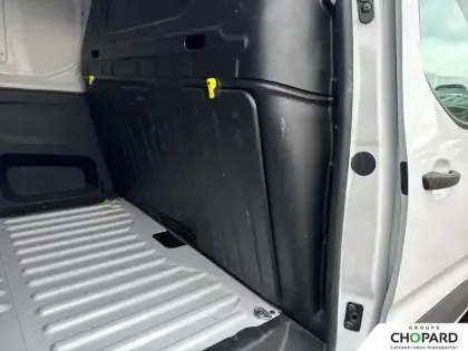 Photo 10 Peugeot Partner E- FOURGON M 800 KG 136 CH BATTERIE 50 KWH