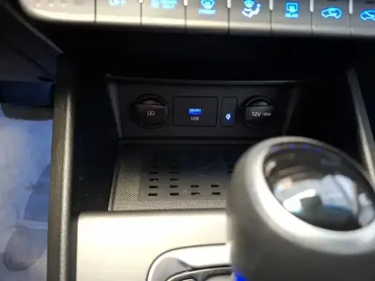 Photo 23 Hyundai Kona  1.6 GDi Hybrid