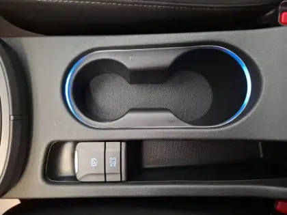 Photo 19 Hyundai Kona  1.6 GDi Hybrid