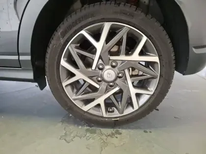 Photo 33 Hyundai Kona  1.6 GDi Hybrid