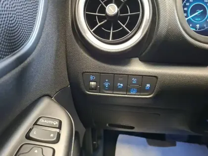 Photo 16 Hyundai Kona  1.6 GDi Hybrid