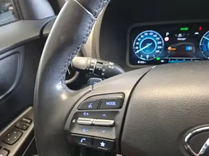 Photo 13 Hyundai Kona  1.6 GDi Hybrid