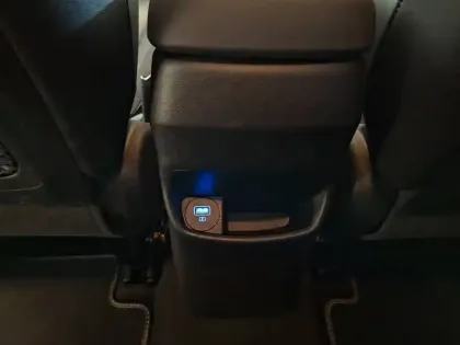 Photo 31 Hyundai Kona  1.6 GDi Hybrid