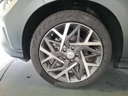 Photo 5 Hyundai Kona  1.6 GDi Hybrid