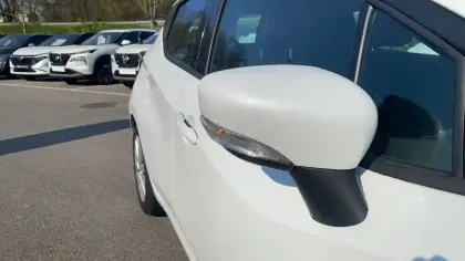 Photo 26 Nissan Micra  IG-T 92