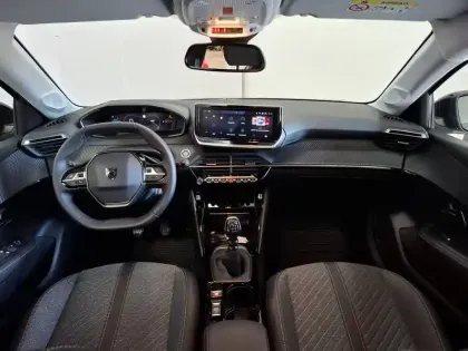 Photo 10 Peugeot 208  100 S&S BVM6