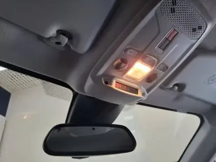 Photo 23 Peugeot 208  100 S&S BVM6