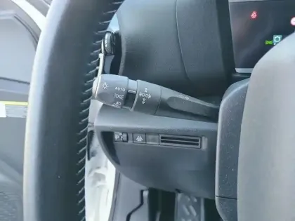 Photo 16 Citroën C4  PureTech 130 S&S EAT8 Feel Pack