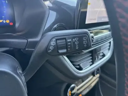 Photo 17 Ford Puma  1.0 EcoBoost 125 ch mHEV S&S BVM6 ST-Line