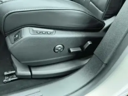 Photo 19 DS DS 7 Gén. I Ph1 Opera 5