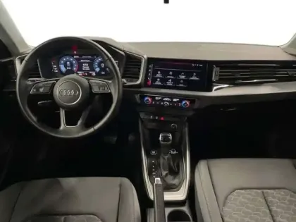 Photo 7 Audi A1 25 TFSI 95 ch S tronic 7 Advanced