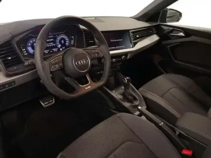 Photo 8 Audi A1 30 TFSI 116 ch S tronic 7 S line Plus