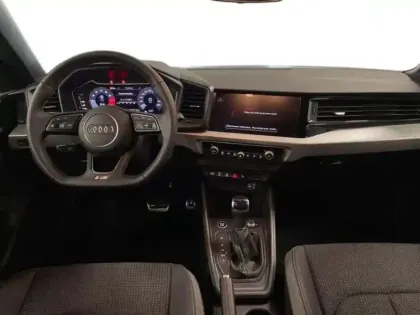 Photo 7 Audi A1 30 TFSI 116 ch S tronic 7 S line Plus