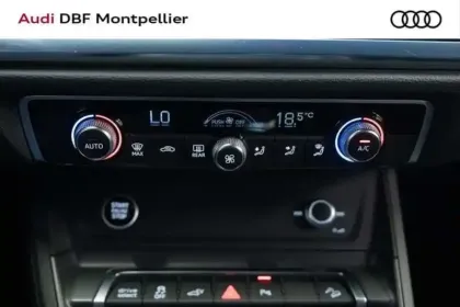 Photo 7 Audi Q3 45 TFSIe 245 ch S tronic 6 S line