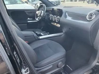 Photo 5 Mercedes GLA 200 d AMG Line