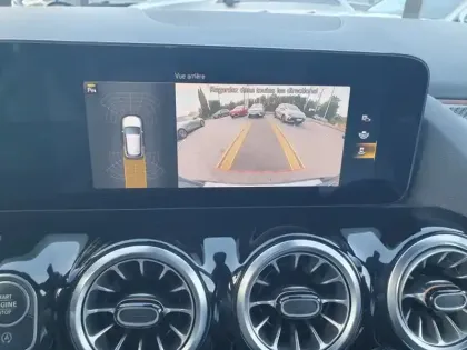 Photo 14 Mercedes GLA 200 d AMG Line