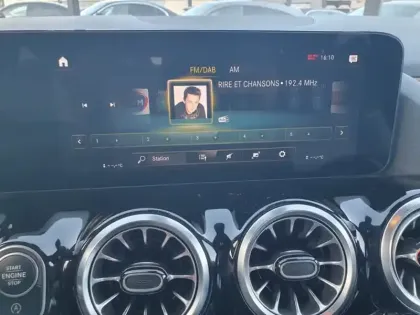 Photo 15 Mercedes GLA 200 d AMG Line