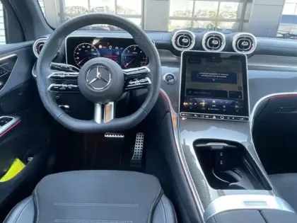 Photo 13 Mercedes Classe GLC GLC 220 d 4MATIC AMG Line