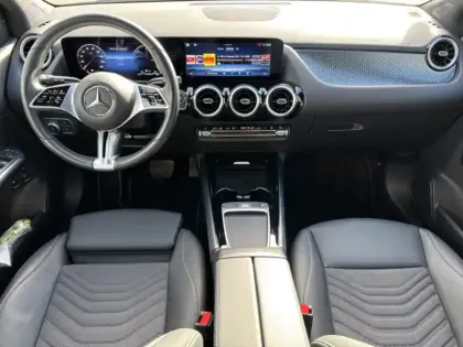 Photo 8 Mercedes Classe B Gén. III (W247) Ph2 Progressive Line 5