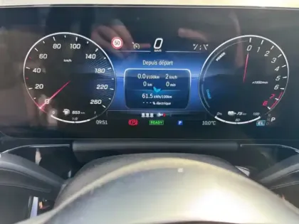 Photo 9 Mercedes Classe B Gén. III (W247) Ph2 Progressive Line 5