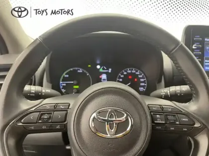 Photo 17 Toyota Yaris Hybride 116h Dynamic