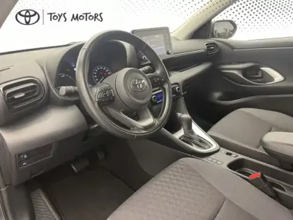 Photo 8 Toyota Yaris Hybride 116h Dynamic