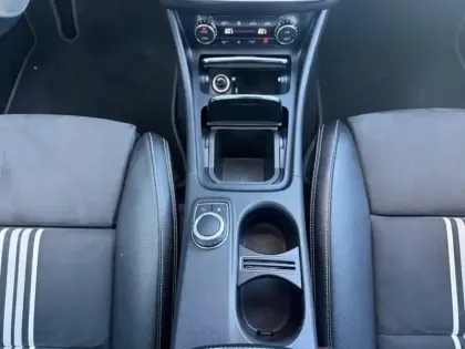 Photo 12 Mercedes CLA Coupé 200 d WhiteArt Edition