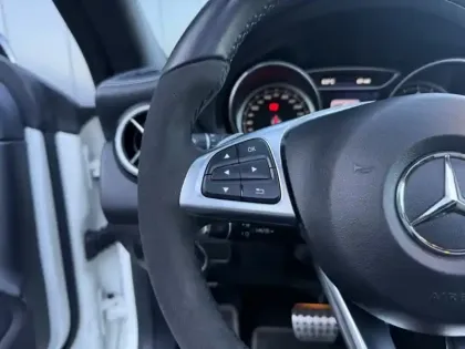 Photo 22 Mercedes CLA Coupé 200 d WhiteArt Edition