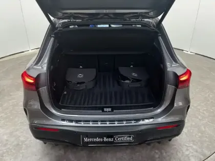 Photo 9 Mercedes EQA 250+ AMG Line