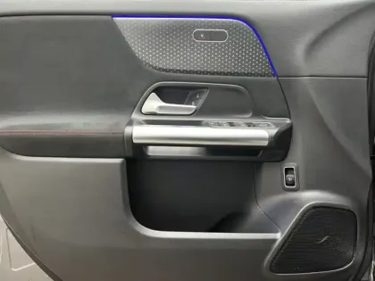 Photo 17 Mercedes EQA 250+ AMG Line