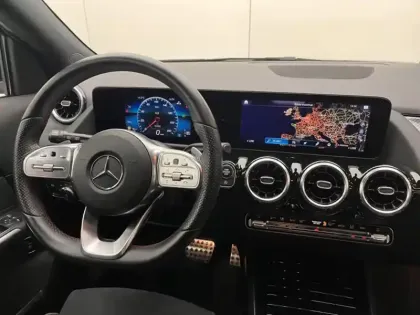 Photo 15 Mercedes GLA Gén. II (H247) Ph1 AMG Line 5