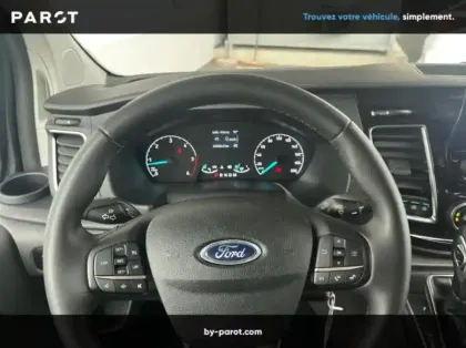 Photo 21 Ford Custom Gén. II Ph1 Limited 1