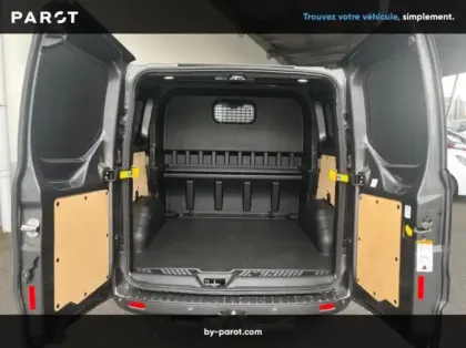 Photo 10 Ford Custom Gén. II Ph1 Limited 1