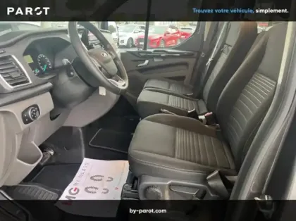 Photo 8 Ford Custom Gén. II Ph1 Limited 1