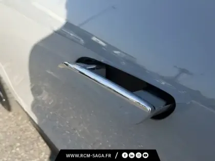 Photo 9 Mercedes CLA Coupe 350 4MATIC avec technologie EQ Limited Edition