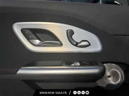 Photo 16 Mercedes CLA Coupe 350 4MATIC avec technologie EQ Limited Edition