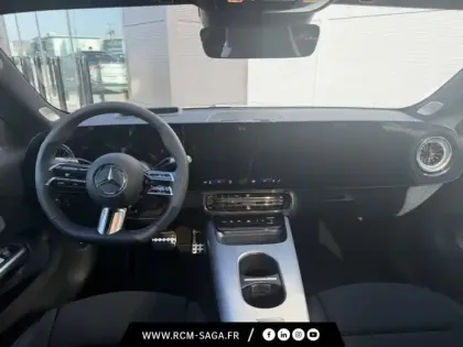 Photo 7 Mercedes CLA Coupe 350 4MATIC avec technologie EQ Limited Edition