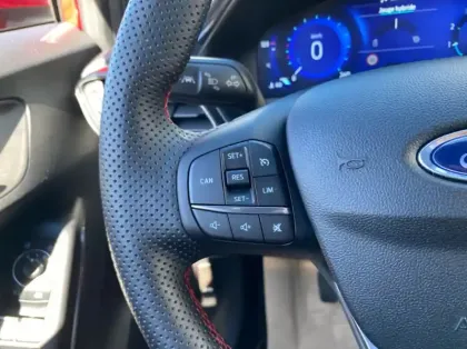 Photo 16 Ford Puma 1.0 Flexifuel 125ch S&S mHEV ST-Line